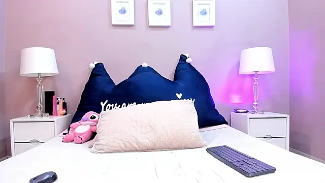 MAYTEMINAJ online show from 05/21/26, 07:21