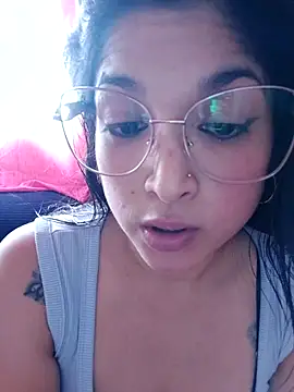 Steffanny2026 online show from 04/17/26, 06:55