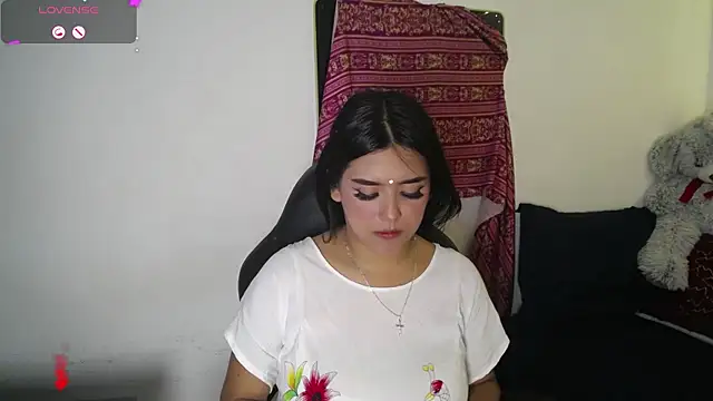 Snapshot of devika_kumar chatting on 06/06/26, 07:29 devika kumar online show from 06/06/26, 07:29