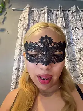 Maddyloveee online show from 05/28/26, 01:03