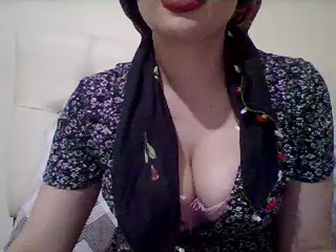 Snapshot of busex25 chatting on 04/22/26, 08:43 busex25 online show from 04/22/26, 08:43