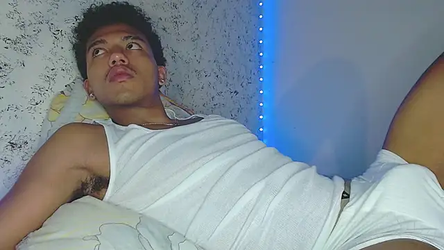 tonydesire  online show from 04/16/26, 10:12