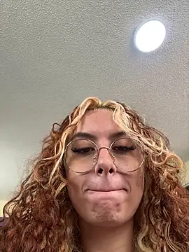 Amber-fire online show from 05/22/26, 04:12