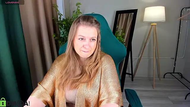 CleoXotie online show from 05/28/26, 12:19