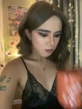  Flirtyprincess  online show from 05/12/26, 12:30