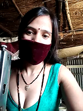 Snapshot of Pihu- chatting on 05/02/26, 06:29 Pihu- online show from 05/02/26, 06:29