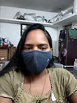 Snapshot of Tamil_Sangeetha chatting on 04/17/26, 12:35 Tamil Sangeetha online show from 04/17/26, 12:35