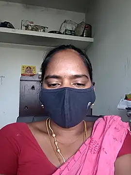 Snapshot of Tamil_Sangeetha chatting on 04/26/26, 10:57 Tamil Sangeetha online show from 04/26/26, 10:57