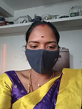 Snapshot of Tamil_Sangeetha chatting on 05/22/26, 12:40 Tamil Sangeetha online show from 05/22/26, 12:40