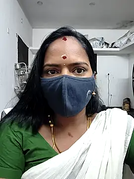 Snapshot of Tamil_Sangeetha chatting on 05/24/26, 11:43 Tamil Sangeetha online show from 05/24/26, 11:43