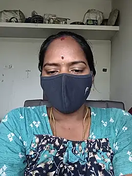 Snapshot of Tamil_Sangeetha chatting on 05/27/26, 07:16 Tamil Sangeetha online show from 05/27/26, 07:16