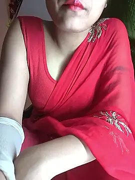 Snapshot of Curvy_Sanaya chatting on 04/04/26, 07:33 Curvy Sanaya online show from 04/04/26, 07:33