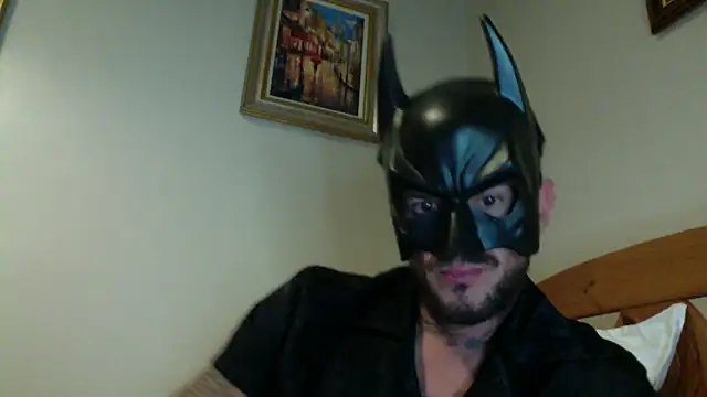 Snapshot of Siriuslunaris chatting on 04/16/26, 09:39 Siriuslunaris online show from 04/16/26, 09:39