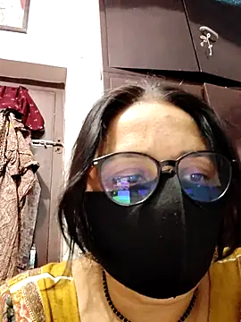 Snapshot of purvi46 chatting on 04/18/26, 07:07 purvi46 online show from 04/18/26, 07:07