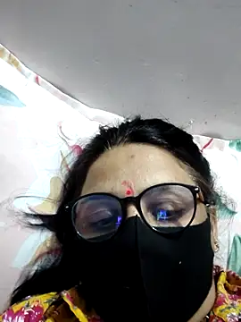 Snapshot of purvi46 chatting on 04/23/26, 05:59 purvi46 online show from 04/23/26, 05:59