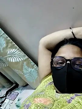Snapshot of purvi46 chatting on 05/31/26, 05:42 purvi46 online show from 05/31/26, 05:42