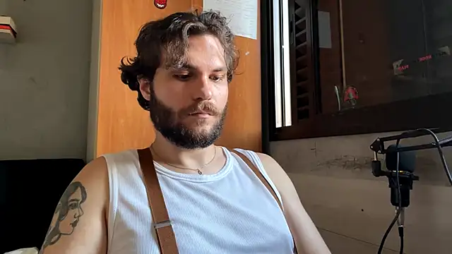 K0r1n online show from 03/29/26, 08:42