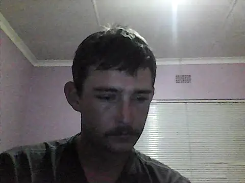 Snapshot of ekslus247 chatting on 03/29/26, 09:59 ekslus247 online show from 03/29/26, 09:59