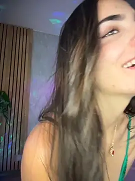 EmmaVonn online show from 04/24/26, 07:38