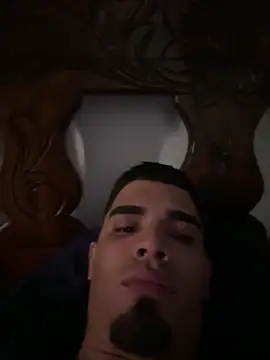Snapshot of Josehjr chatting on 04/05/26, 12:35 Josehjr online show from 04/05/26, 12:35