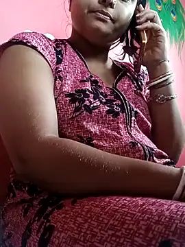 itz-liliroy online show from 04/05/26, 01:36