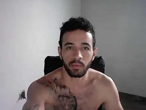 NoxxVx online show from 05/12/26, 02:58