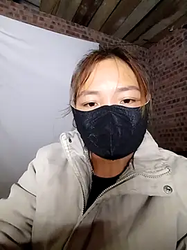 Snapshot of cat-kat chatting on 05/03/26, 02:01 cat-kat online show from 05/03/26, 02:01