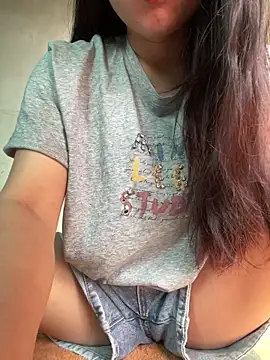 Gina-li online show from 04/07/26, 01:06