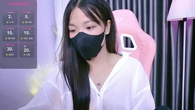 Lu Ly22 online show from 05/24/26, 02:27