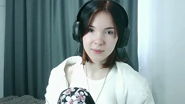 Snapshot of RubyBooby chatting on 05/05/26, 04:15 RubyBooby online show from 05/05/26, 04:15