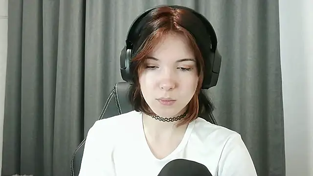 Snapshot of RubyBooby chatting on 05/19/26, 04:13 RubyBooby online show from 05/19/26, 04:13