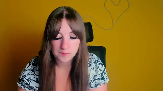 Snapshot of Tiffani_Angel chatting on 07/01/26, 05:31 Tiffani Angel online show from 07/01/26, 05:31