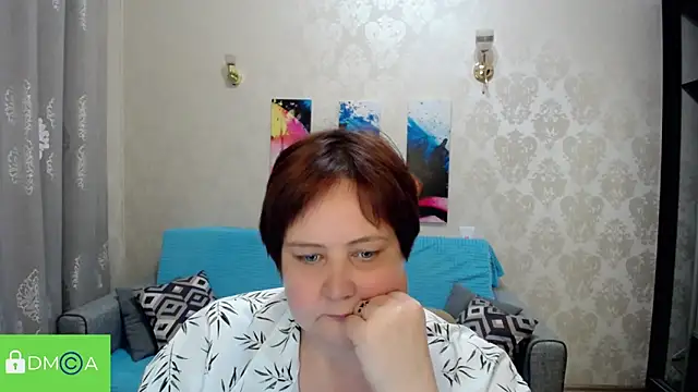 QUEEN02030 online show from 04/08/26, 03:01