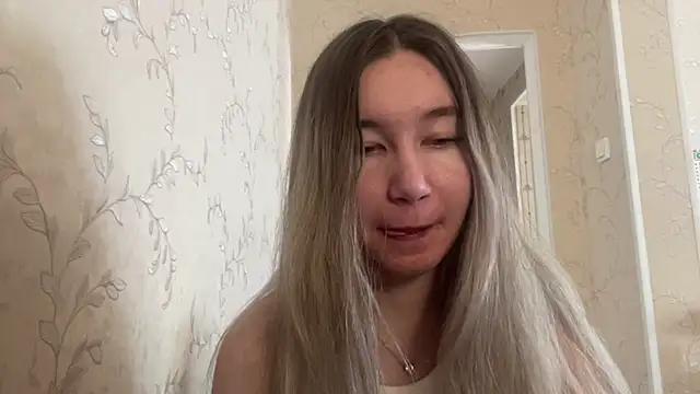 IreneOrbison online show from 04/10/26, 10:09