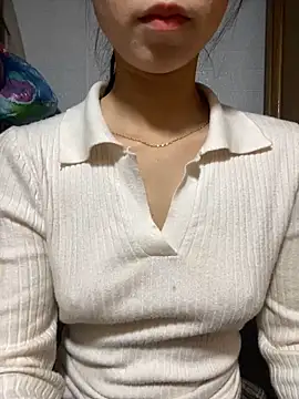 -Tini- online show from 04/01/26, 02:25