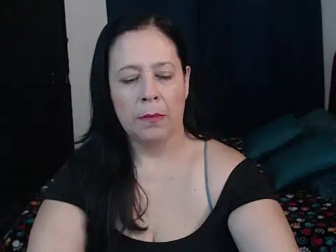 carlareyesk977 online show from 06/08/26, 05:46