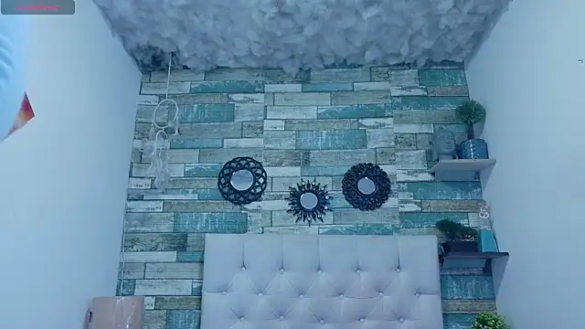 Snapshot of Skylernaomi chatting on 04/24/26, 01:13 Skylernaomi online show from 04/24/26, 01:13
