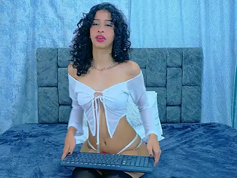 Snapshot of KathalinaRivas chatting on 03/31/26, 02:39 KathalinaRivas online show from 03/31/26, 02:39