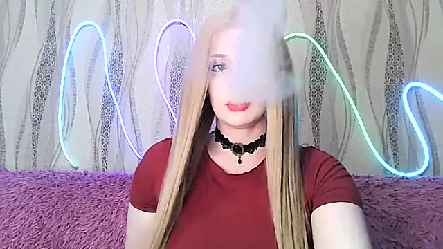 MissRoseSweet online show from 04/10/26, 07:07