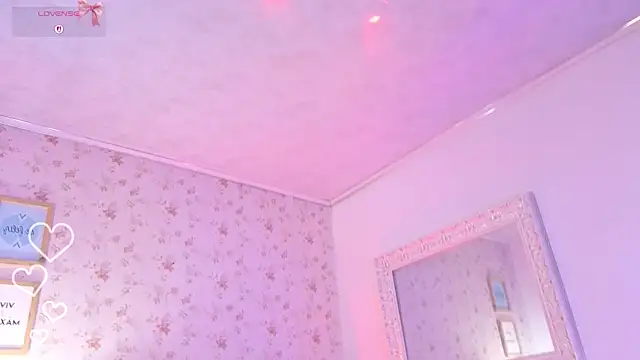 Snapshot of lia_kitty0 chatting on 06/16/26, 11:07 lia kitty0 online show from 06/16/26, 11:07