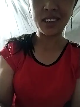 Lisa-aa online show from 04/24/26, 10:12
