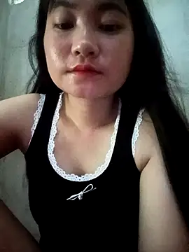 Linh Hoang online show from 05/26/26, 08:43