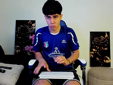 Andy wood online show from 04/08/26, 04:40