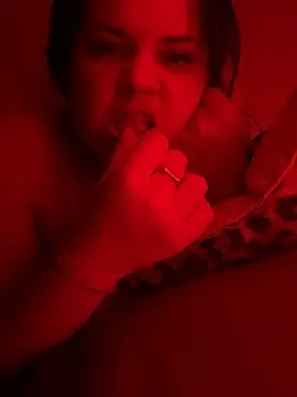vicky1901 online show from 05/06/26, 03:57