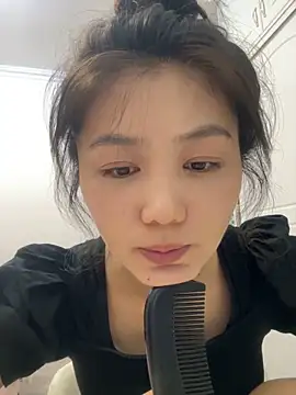 Snapshot of Shanshan_1267 chatting on 05/10/26, 02:11 Shanshan 1267 online show from 05/10/26, 02:11