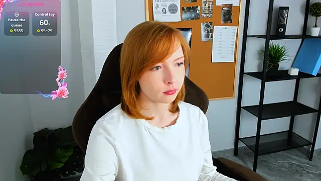 CherryCrushLove online show from 05/23/26, 05:56