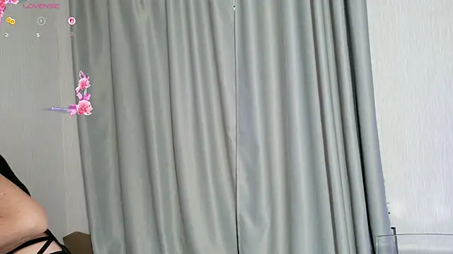 verywetforyou online show from 07/17/26, 11:06