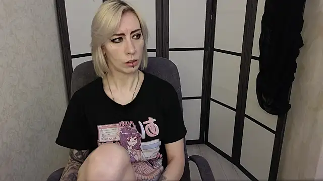 Snapshot of Black_Orchides chatting on 04/07/26, 10:48 Black Orchides online show from 04/07/26, 10:48