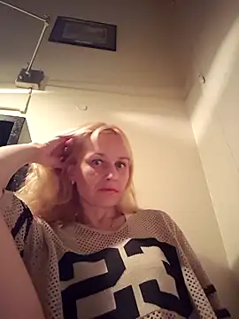 RinaSunX online show from 04/02/26, 01:25