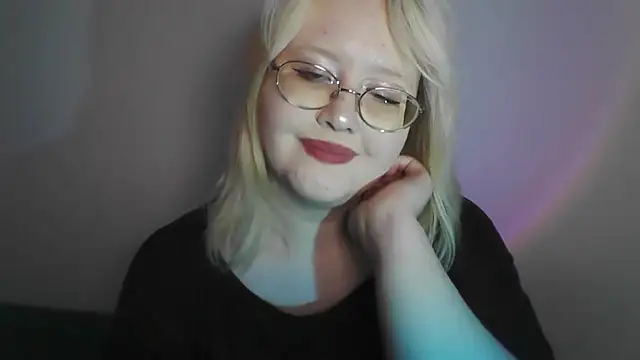 Elayne Sweet online show from 07/14/26, 10:21